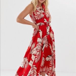 Elegant and Flowy midi dress